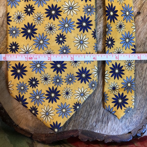 Vtg GJ CAHN Daisy Print Floral Silk Tie Makers To The Universe USA Made Textured - Picture 8 of 16